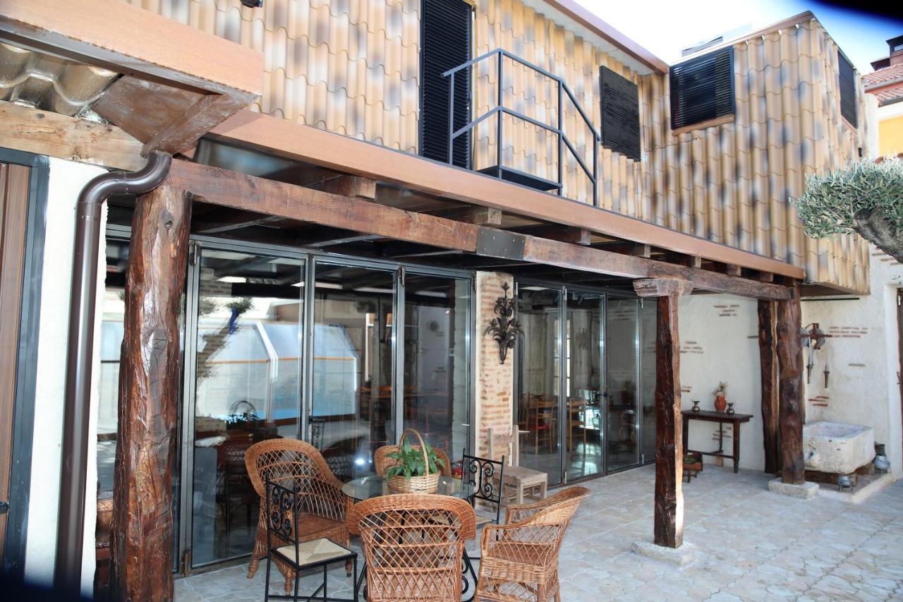 Casa Ruina ξενώνας Nava del Rey Εξωτερικό φωτογραφία