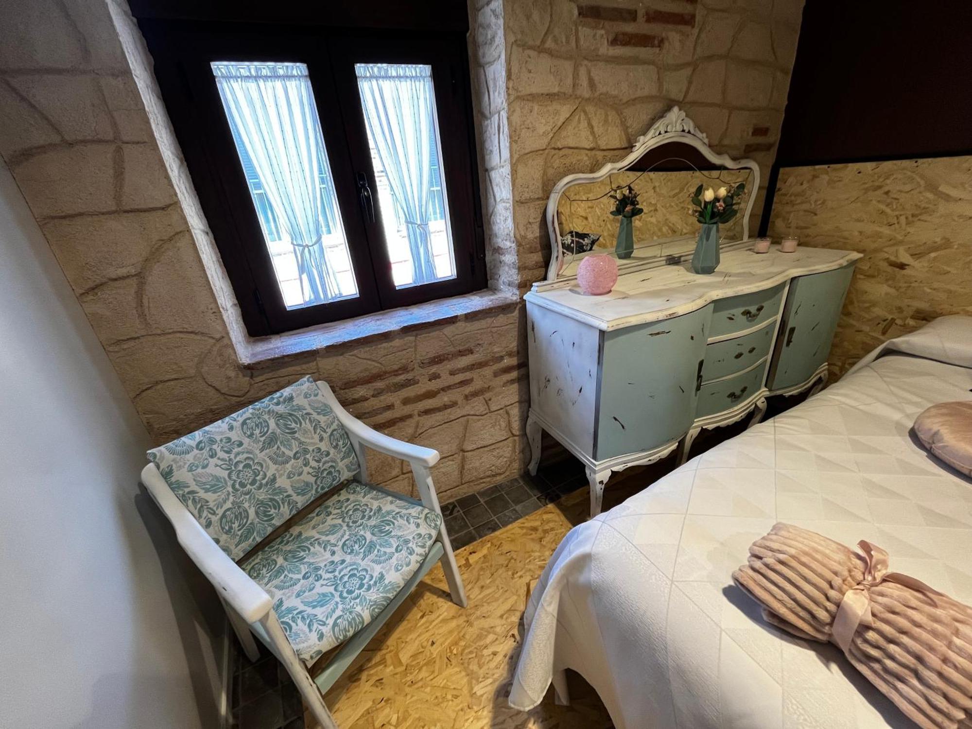 Casa Ruina ξενώνας Nava del Rey Εξωτερικό φωτογραφία